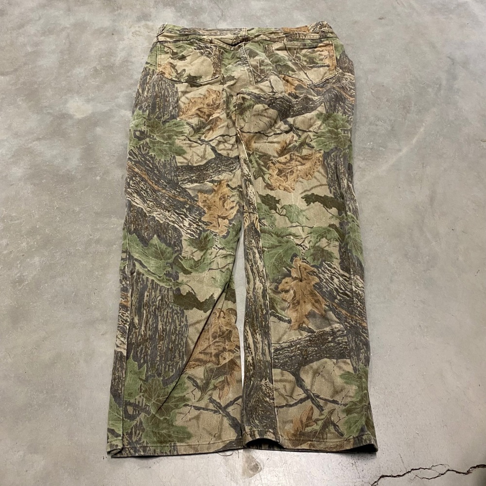 Duxbak Men's Camo Cargo Pants Size 40x32 Hunting Outdoor Realtree - Picture 3 of 4